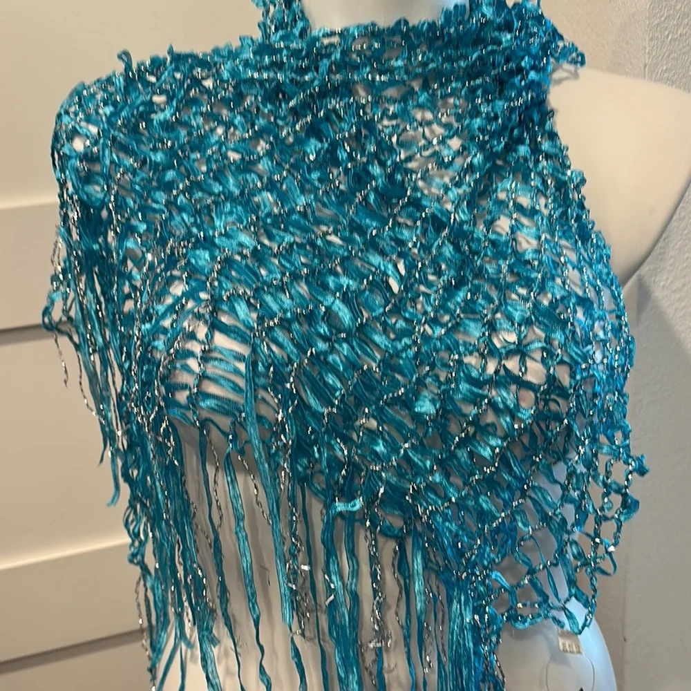 NWT Elegant Blue & Silver Women's Fringe Scarf 🧣